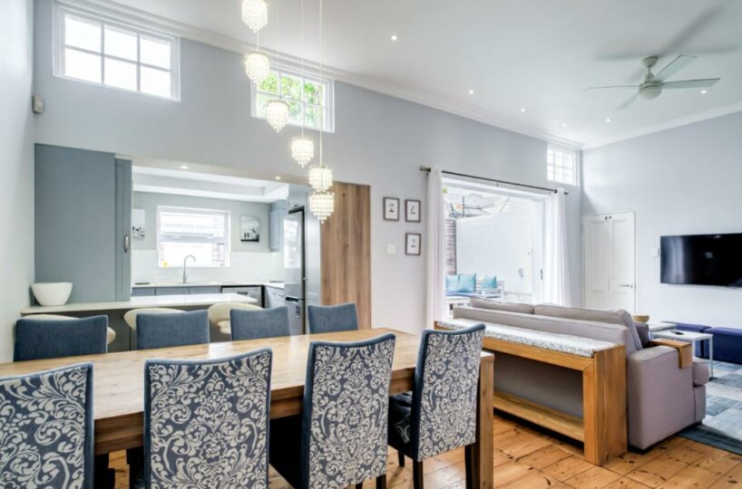 XV Seapoint Villas in Cape Town